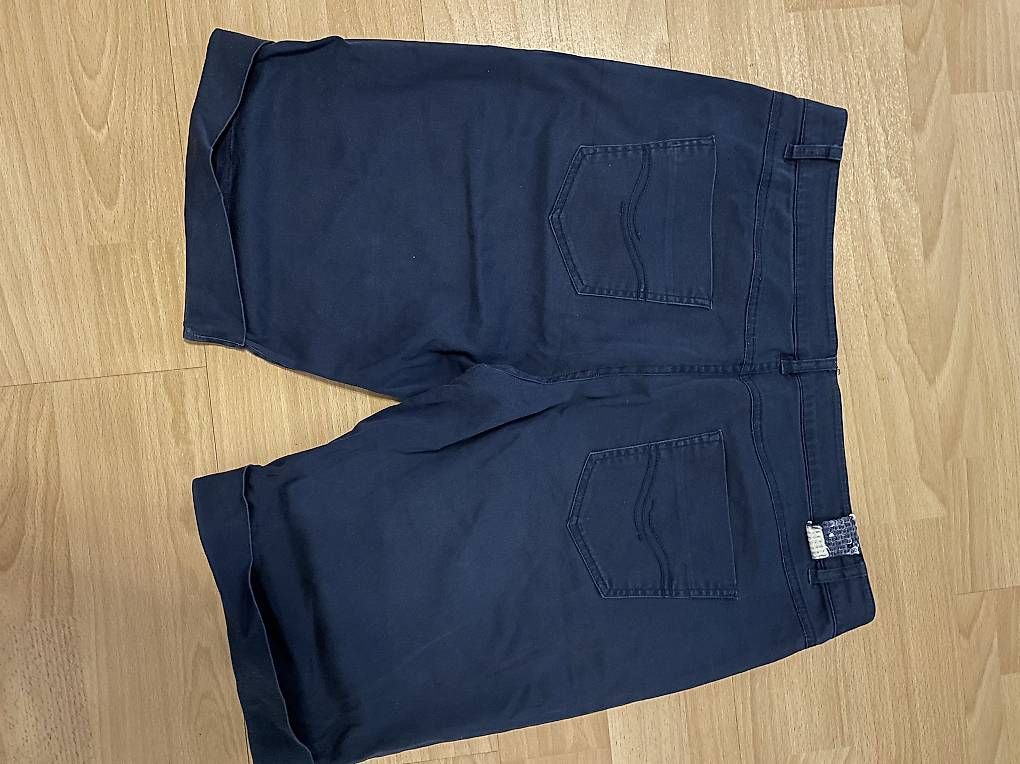 Pantaloni: Pantaloncini da donna – Usato da Bellinzona venduto da remarema 1