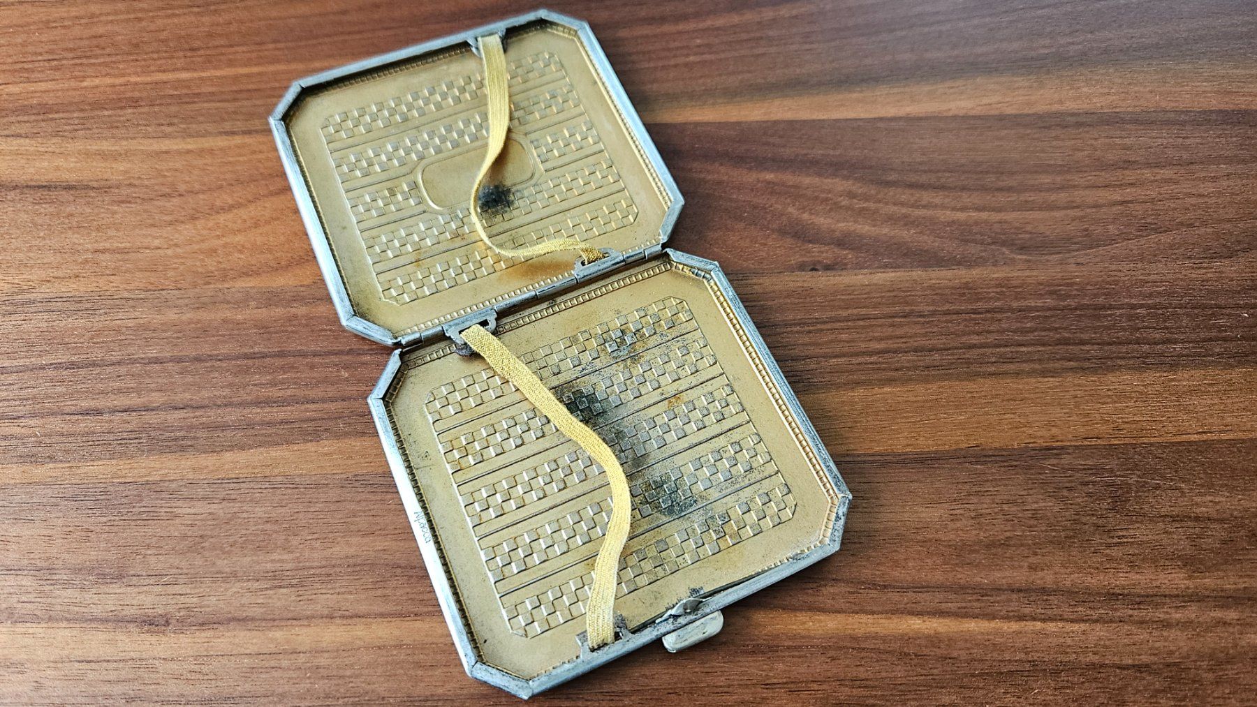 Sonstige Tabakwaren: Vintage Zigarettenetui – Gebraucht aus Untervaz von FullFlap777 4