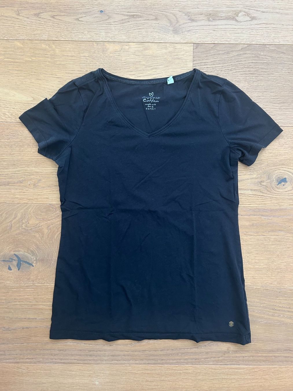 Esprit T-shirt: Damenshirt ESPRIT schwarz L – Usato da Grub AR venduto da DukeStatham 1