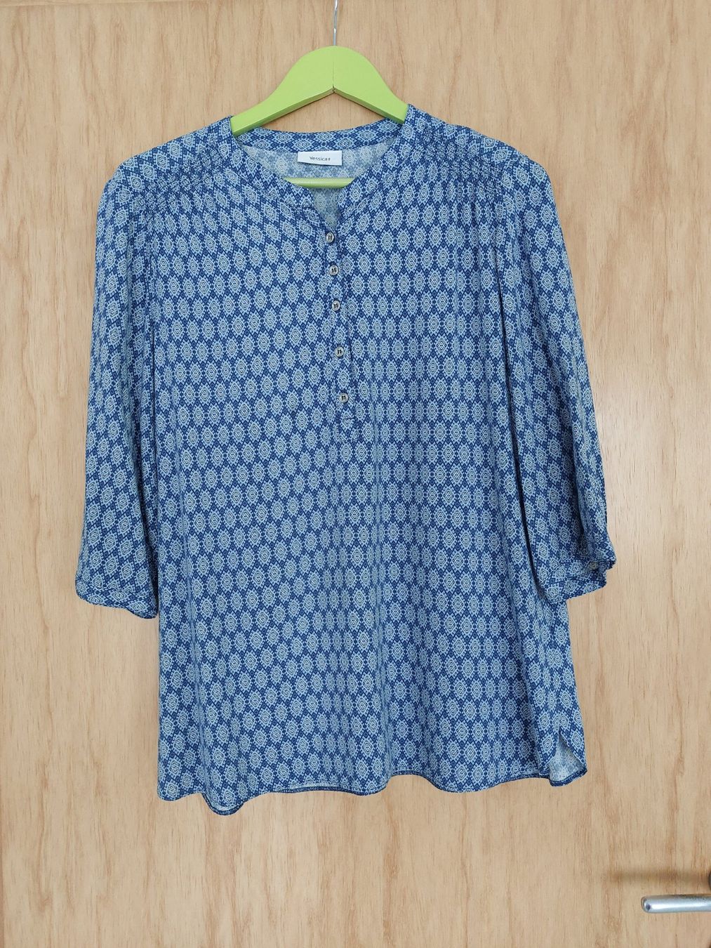 T-shirt: Shirt Gr. 44 Yessica – Usato da Schmitten venduto da Renistern68