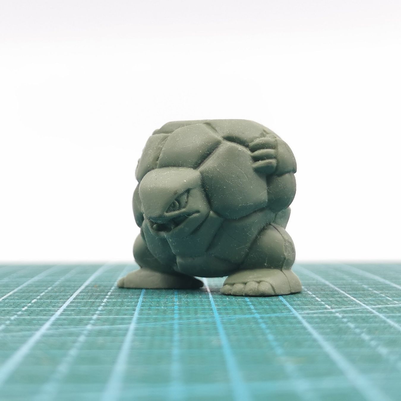 Nintendo Statuette: Mini-Figurine Pokemon Grolem Nintendo 2001 – Usato da Lutry venduto da Brocantosaurus 1