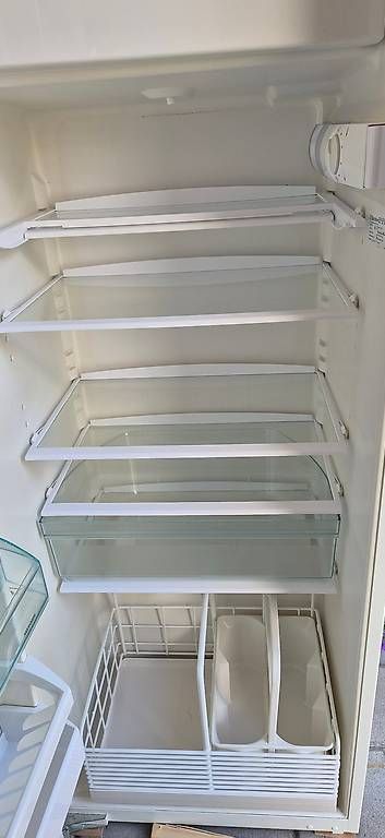 Electrolux Frigoriferi: Kühlschrank Electrolux IK 281.4 LI – Usato da Schänis venduto da 1234567890ABCDEF 2
