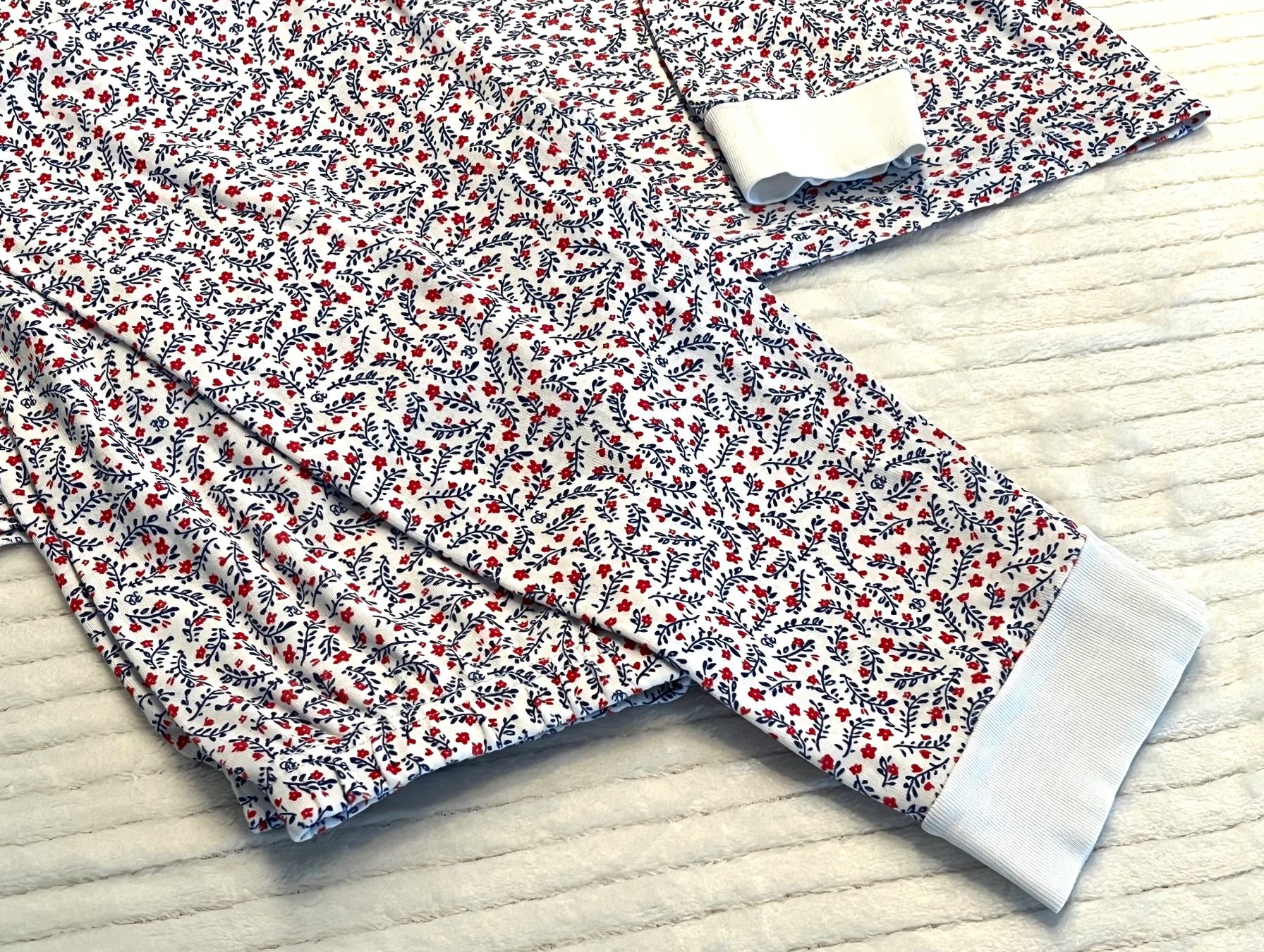 Petit Bateau Pigiami: Petit Bateau Pyjama 10J/140cm – Usato da Zürich venduto da asocaciu 2