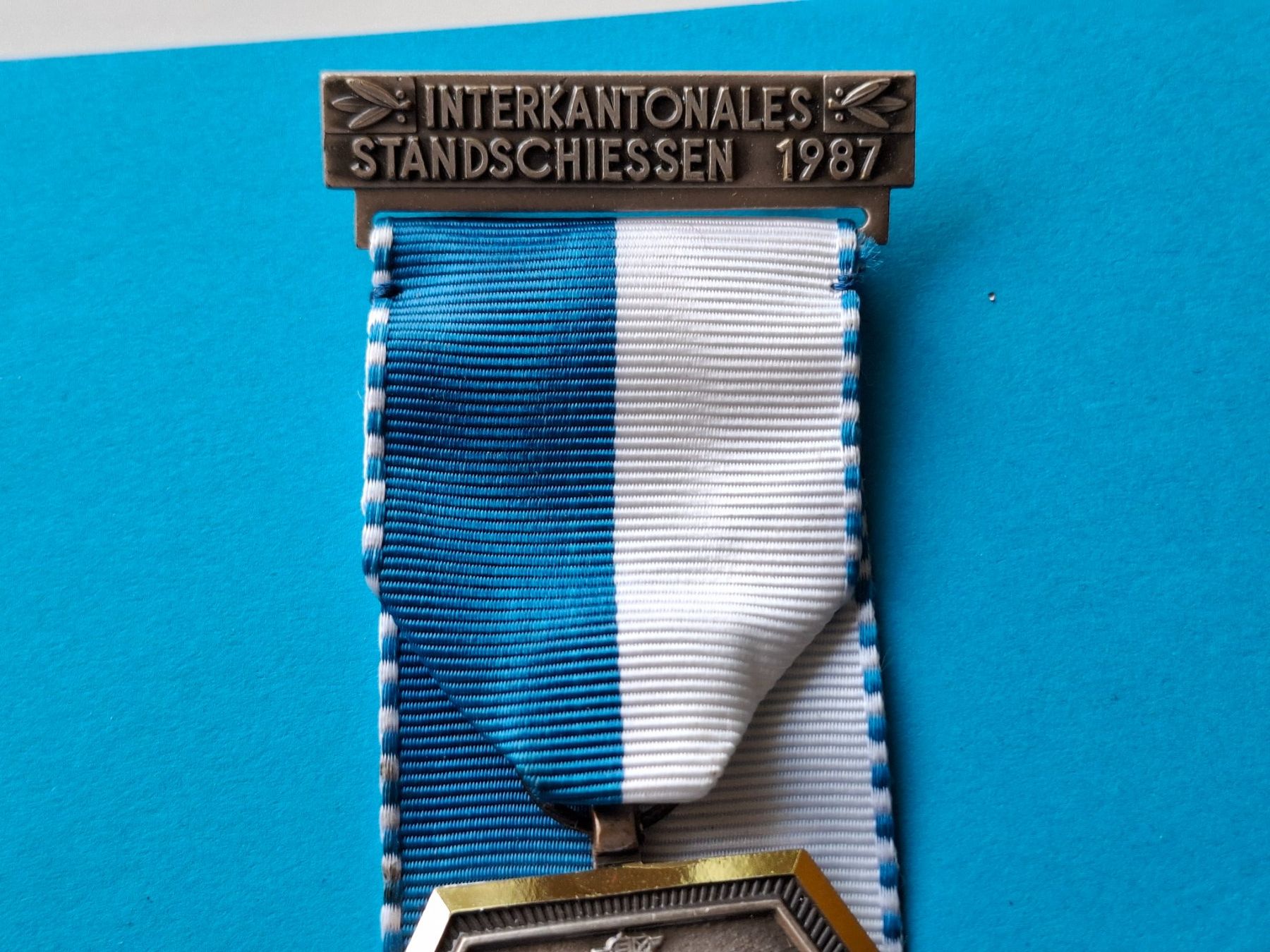 Medaglie: Huttwil 1987 (A834) – Usato da Schwanden GL venduto da Suvorov 2