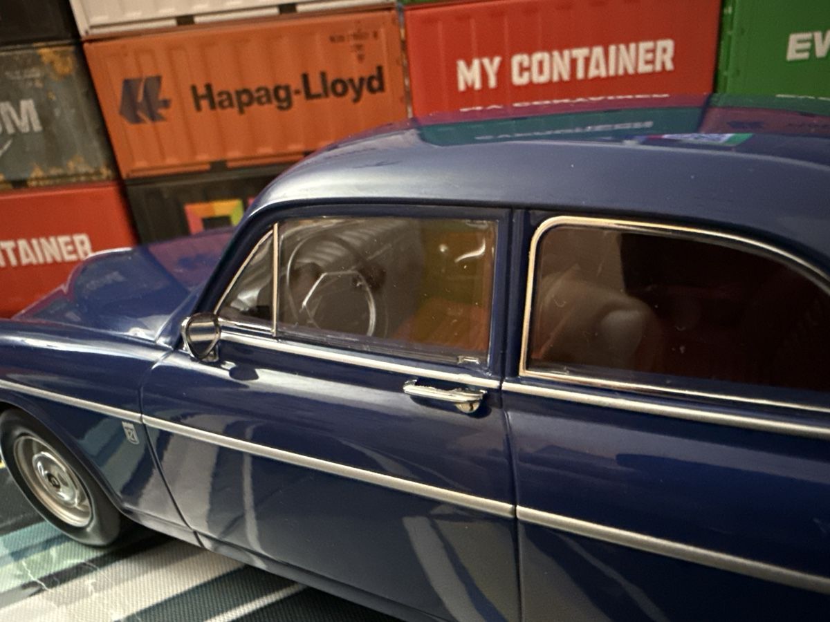 Volvo Modellini d'auto: Norev Volvo Amazon 122 S 1:18 – Nuovo (secondo la descrizione) da Basel venduto da Zomeg 7
