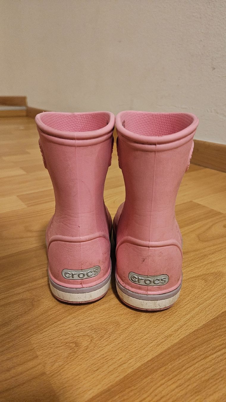 Crocs Scarpe per ragazze: Regenstiefel Crocs C7 Gr 23-24 – Usato da Murten venduto da RYO_RYO 1