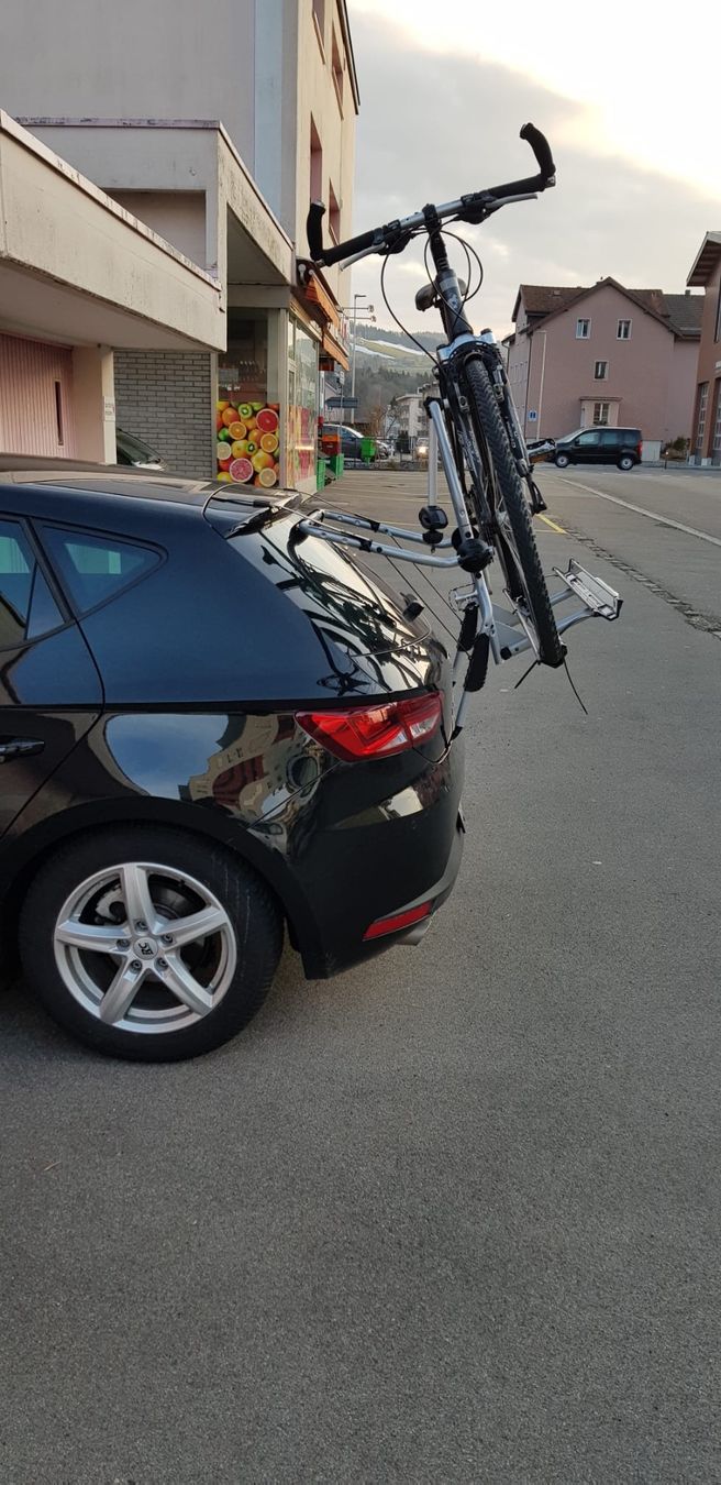 Poutres: Veloträger Thule – D'occasion à Waldkirch par del_g5nv 2