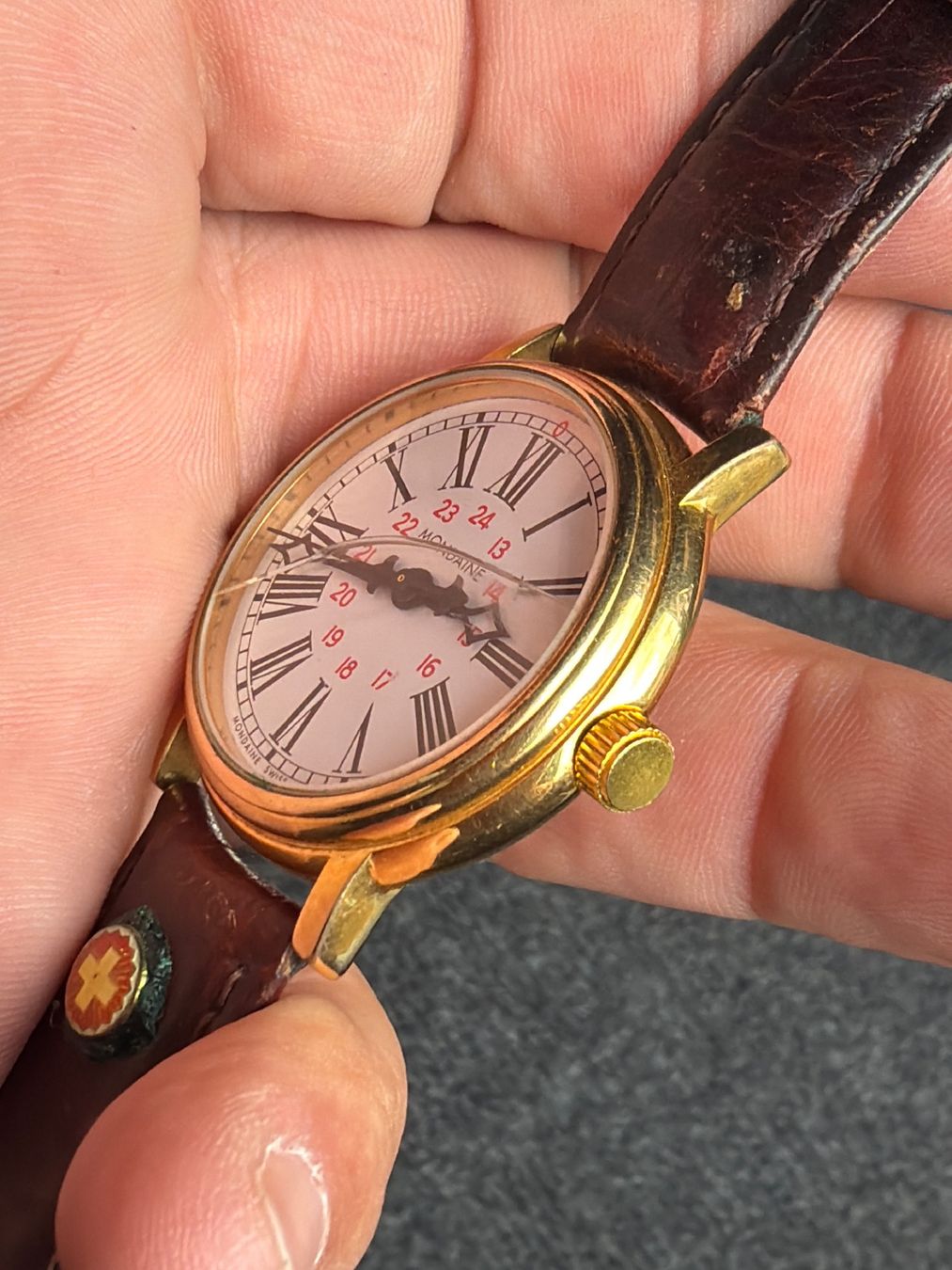 Mondaine Orologi: Mondaine Automatic mit Glasboden – Difettoso da Schlieren venduto da Luxury.Time 2