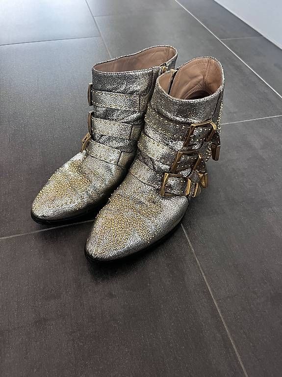 Scarpe da donna: Suzanna boots Chloe 37.5 – Usato da Wilen b. Wil venduto da Draley 1