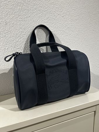 SAC POLOCHON LACOSTE BLEU MARINE