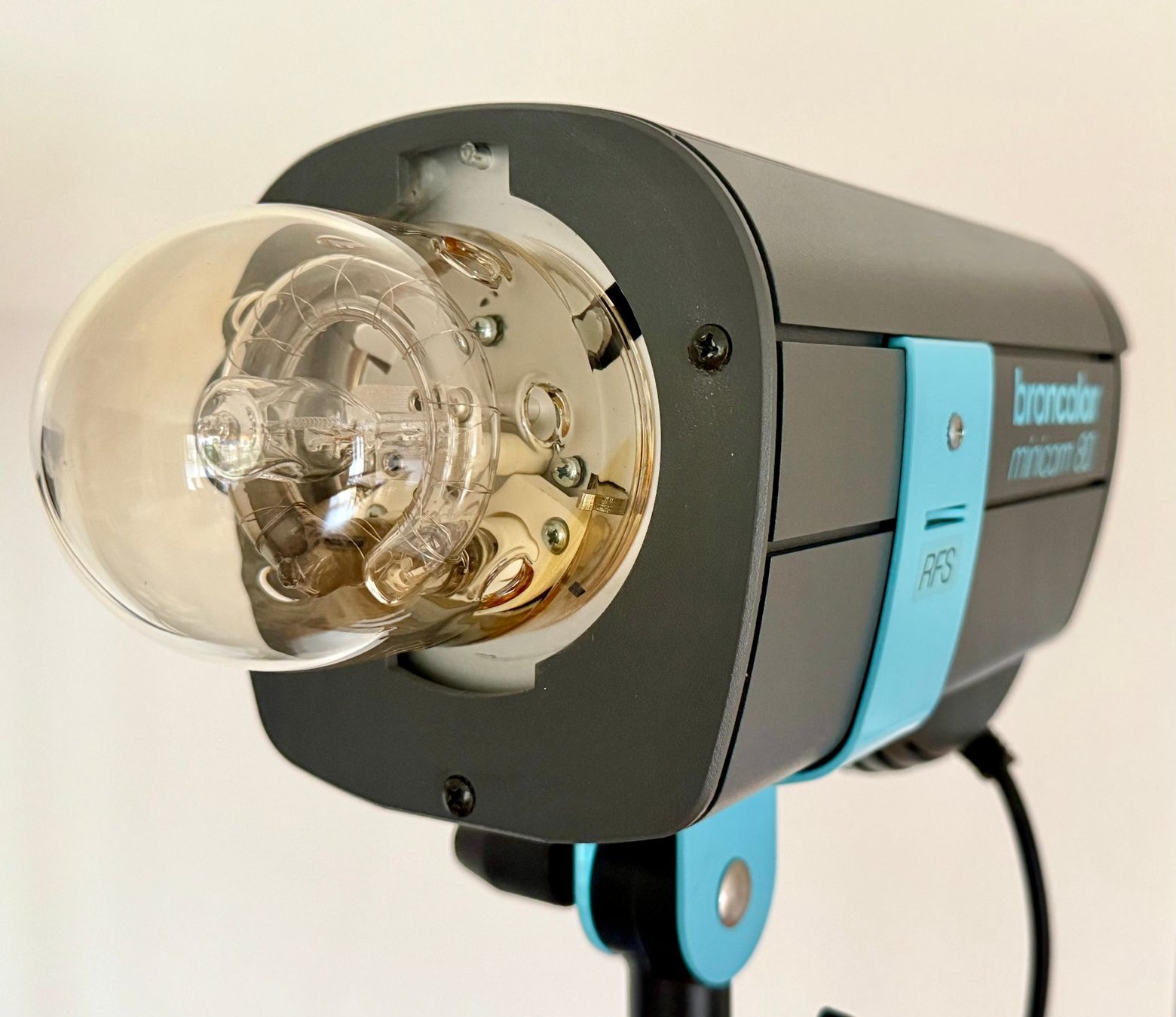 Broncolor Blitze: Blitzleuchte Broncolor Minicom 80 – Gebraucht aus Jona von NeueTigerente 1