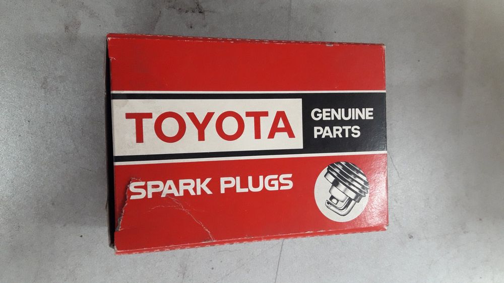 Original TOYOTA Zündkerzen 90919-01084 (Neu und originalverpackt) in ...