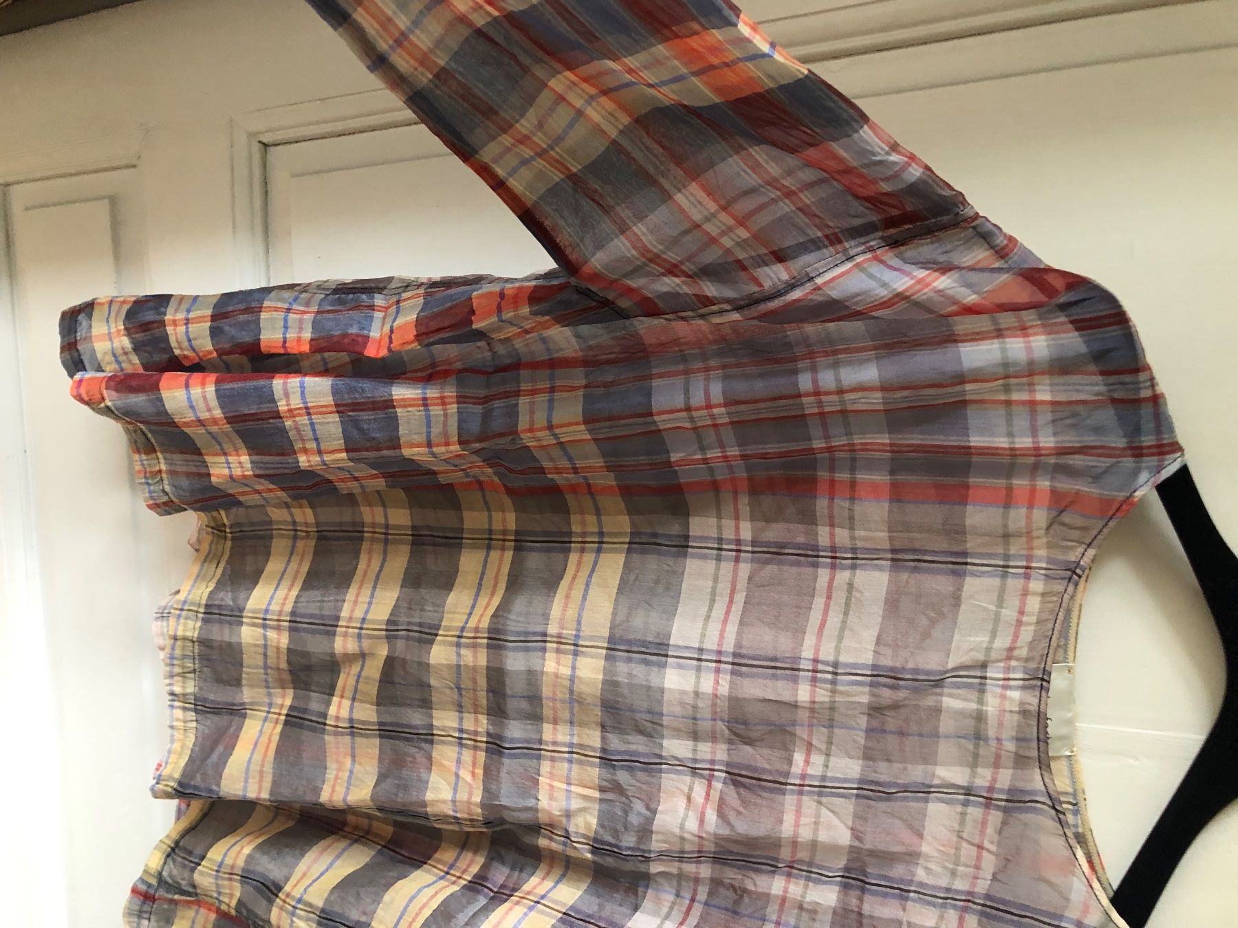 Tops: Haut FORTE FORTE 38/40 soie – Neuf avec emballage d'origine à Arnex-sur-Orbe par cameleonfringant 6