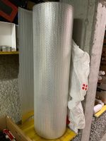 Isoliermaterial mit Luftnoppen und Alu Rolle 120 cm breit