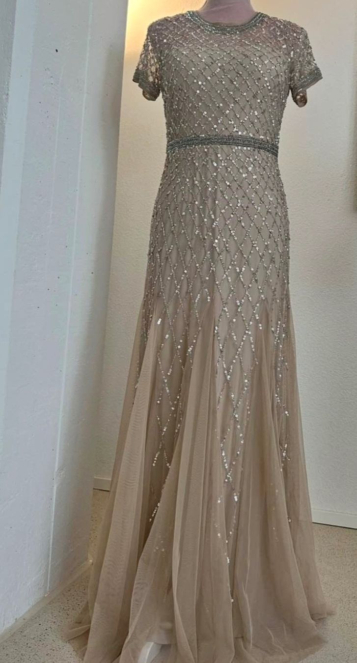 Vestiti: Festliches Abendkleid/Cocktailkleid – Usato da Kirchberg BE venduto da Entchen 1