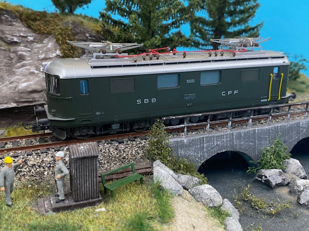 Lima H0, 208444 / E-Lok SBB Re 4/4 grün Nr. 10031 - AC
