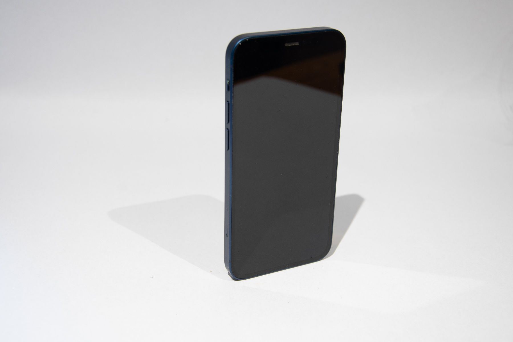 Apple Telefoni cellulari / Smartphones: Apple iPhone 12 Mini Smartphone Blau gebraucht – Usato da Lotzwil venduto da Klaro 1
