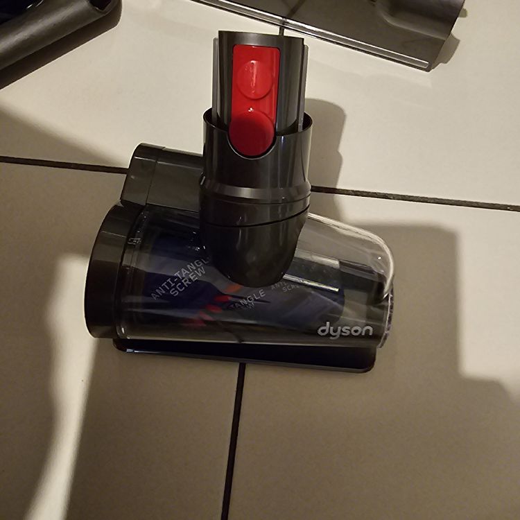 Dyson bross mini turbo V12 slim | Kaufen auf Ricardo