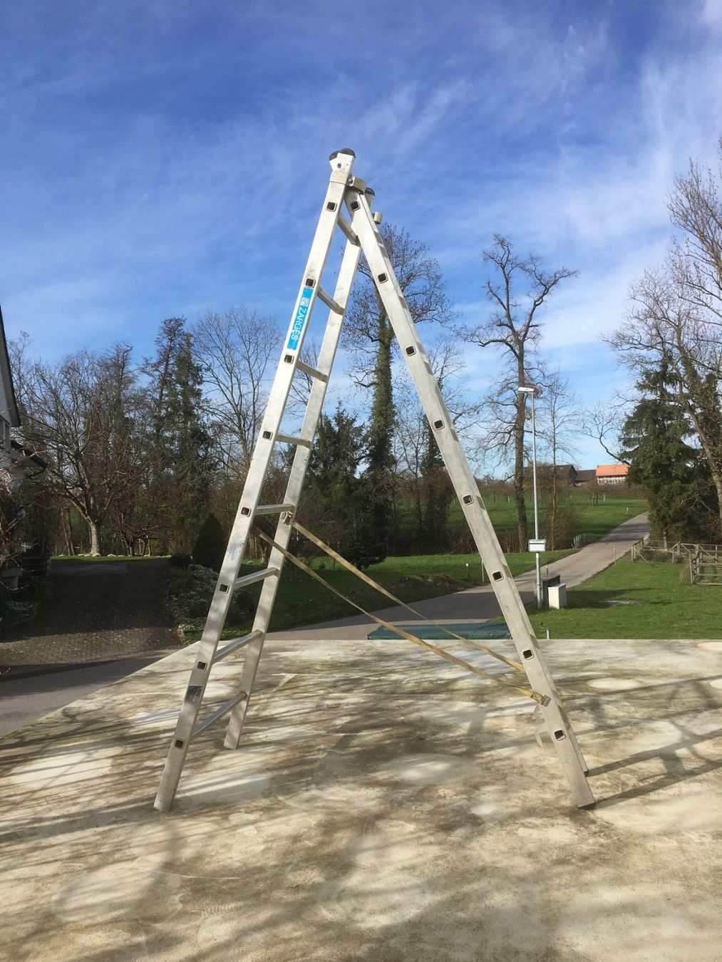 Zarges Leitern: Alu-Bockleiter Anstelleiter – Gebraucht aus Neukirch (Egnach) von