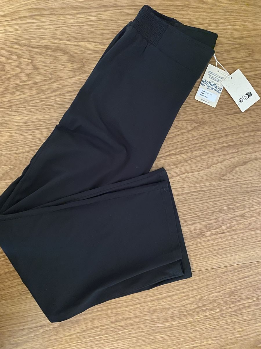 Pantaloni: Pantalon fluide Muune  – Nuovo e nell'imballaggio originale da La Chaux-de-Fonds venduto da Sarah2215 1