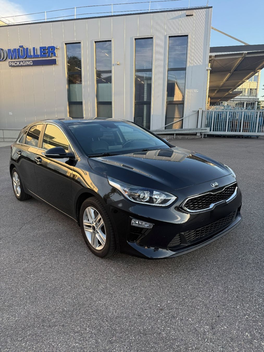Kia Autos: Kia Ceed 1.6CRDI DCT – Gebraucht aus Münchenstein von sam_gwm9 3