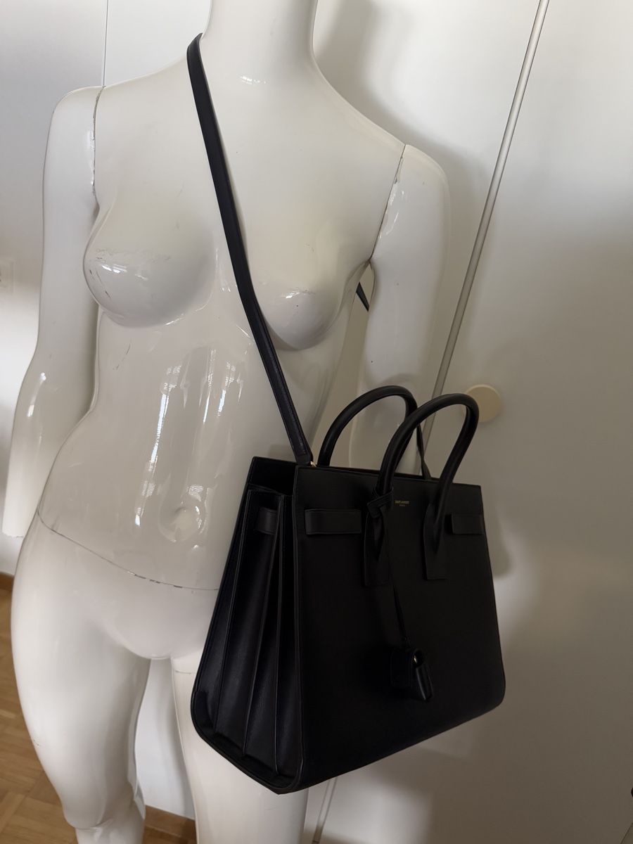 Saint Laurent Borse da donna: Saint Laurent sac du jour – Nuovo (secondo la descrizione) da Versoix venduto da pen_6hgs 2