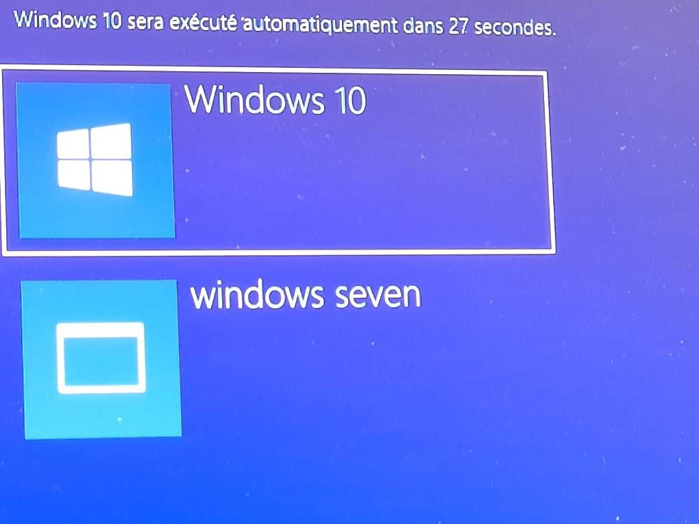 Hewlett Packard Notebooks: hp dual boot – Gebraucht aus Couvet von curirouge