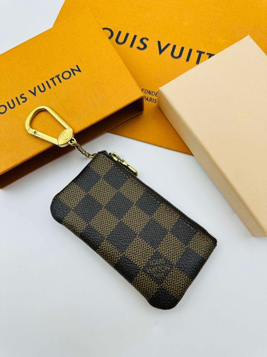 Louis Vuitton Sacs: Louis Vuitton Key pouch – D'occasion à Widnau par Pukpan_99 5