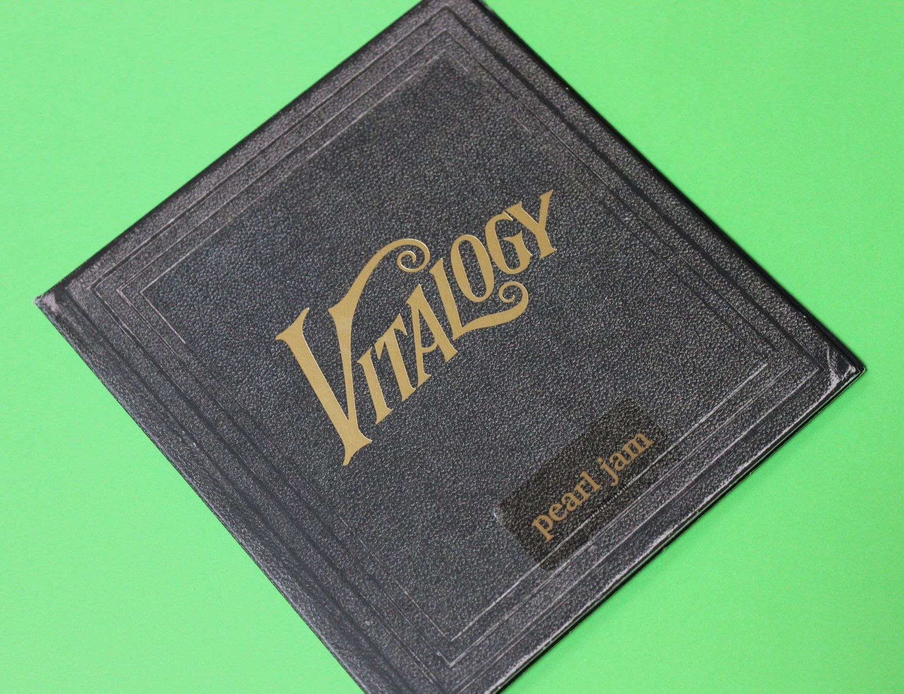 CD: PEARL JAM - VITALOLOGY CD 1994 – Usato da Tübach venduto da JamesStone