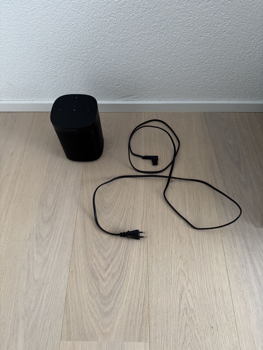 Sonos Casse acustiche: Sonos One Gen2 Airplay 2, WLAN – Usato da Niederrohrdorf venduto da 54Belaadpa43 4