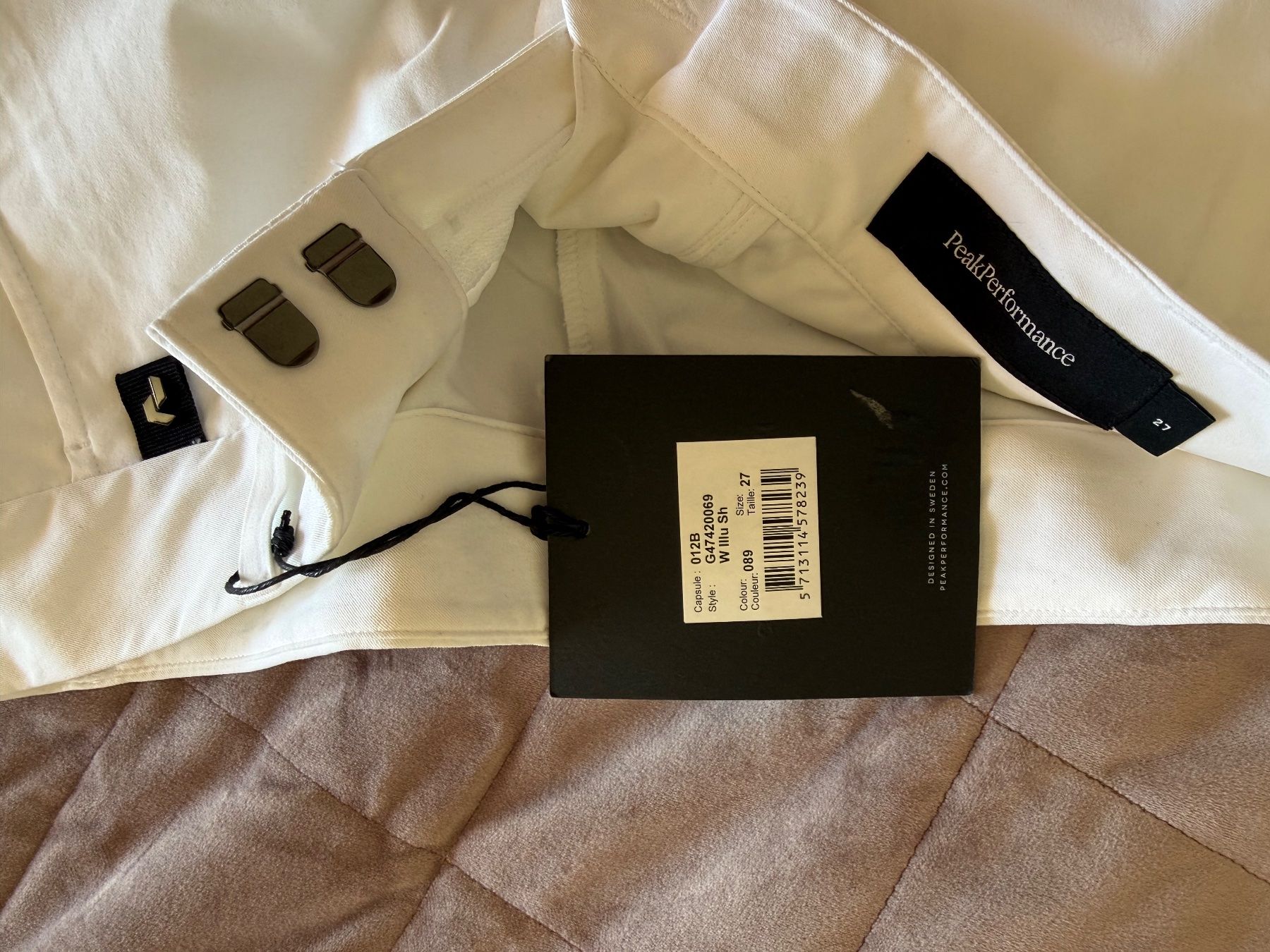 Peak Performance Pantalons: short taille 27 – D'occasion à Belmont-Lausanne par ale_k2sv 2