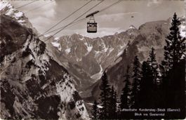 Kandersteg - Luftseilbahn Stock
