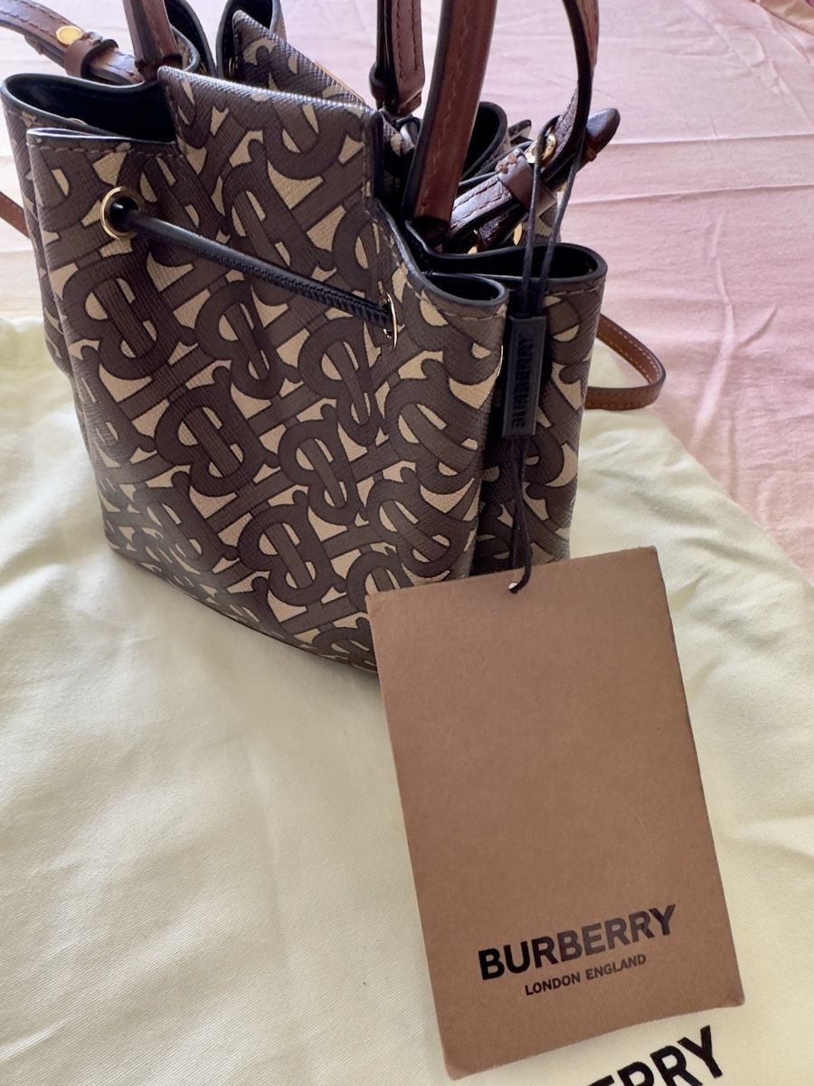 Burberry Borse da donna: Burberry mini bucket Tasche – Nuovo e nell'imballaggio originale da Wohlen AG venduto da rol_8r5l 5