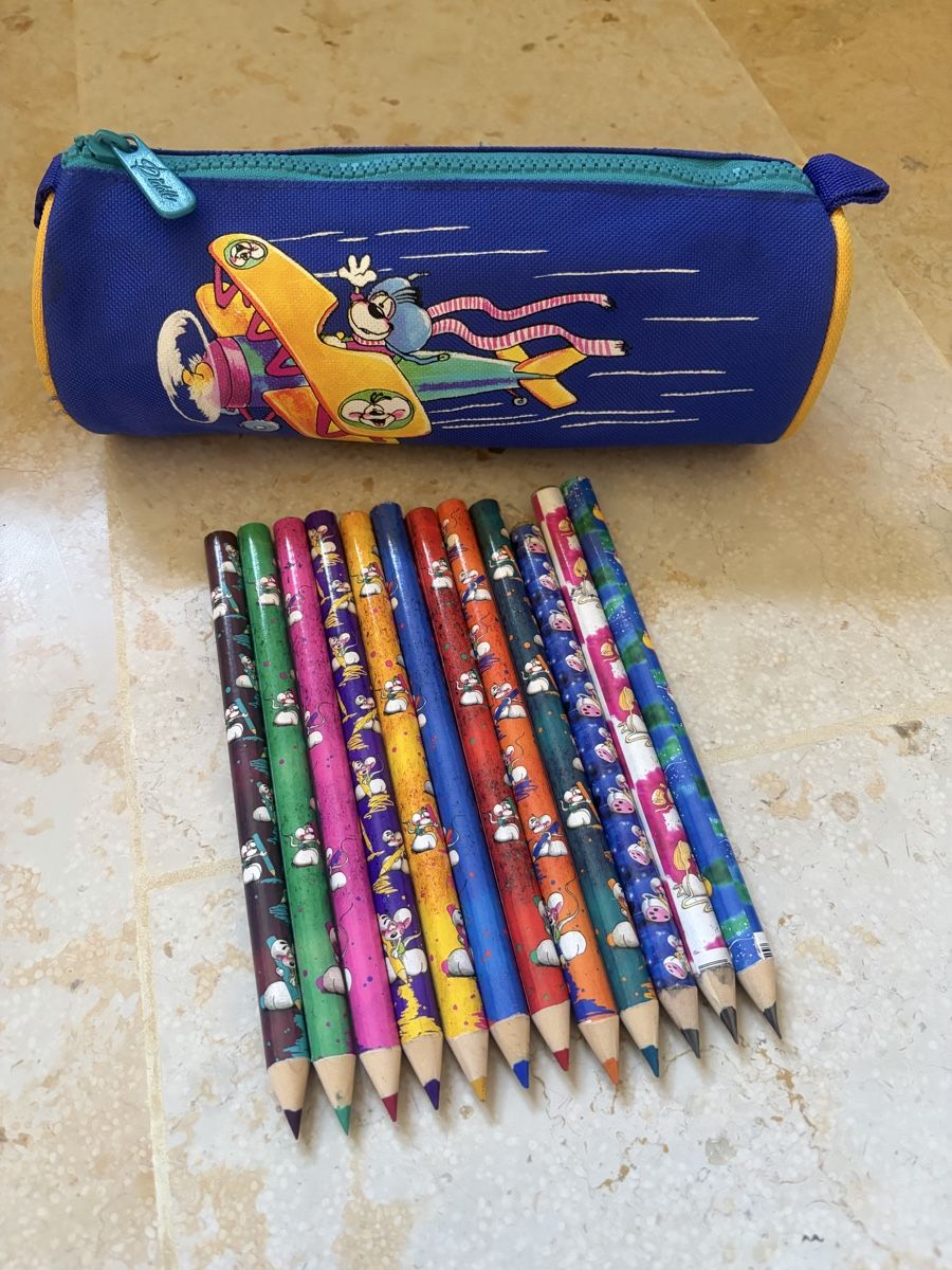 Sonstiges Schreiben & Zeichnen: Diddl Etui inkl. Diddl Stifte – Gebraucht aus Allschwil von Catelyn