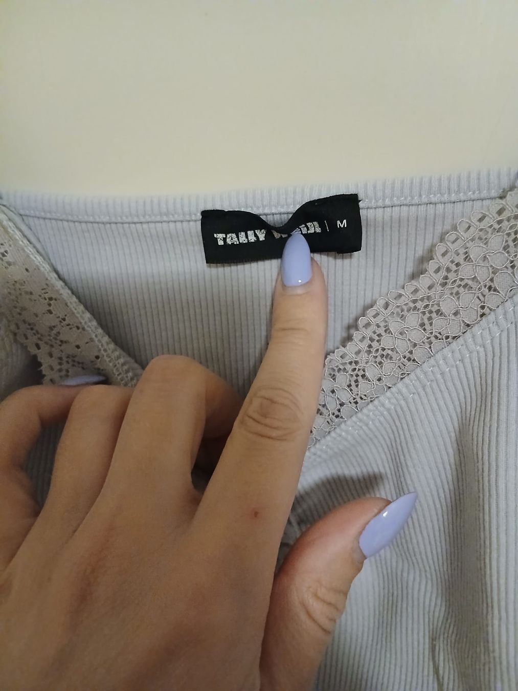 Tally Weijl Tops: Top Tally Weijl Grösse M hellblau  – Gebraucht aus Balsthal von Leila_Luna 1