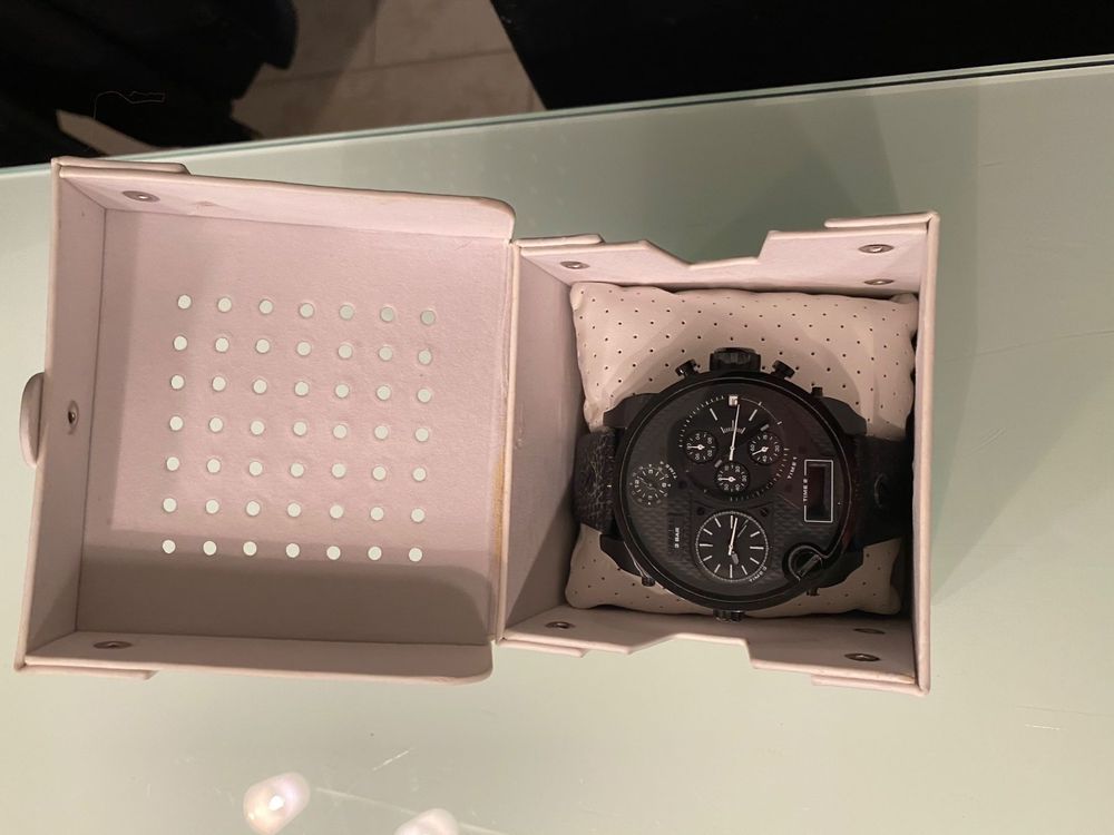 Diesel Uhr 2