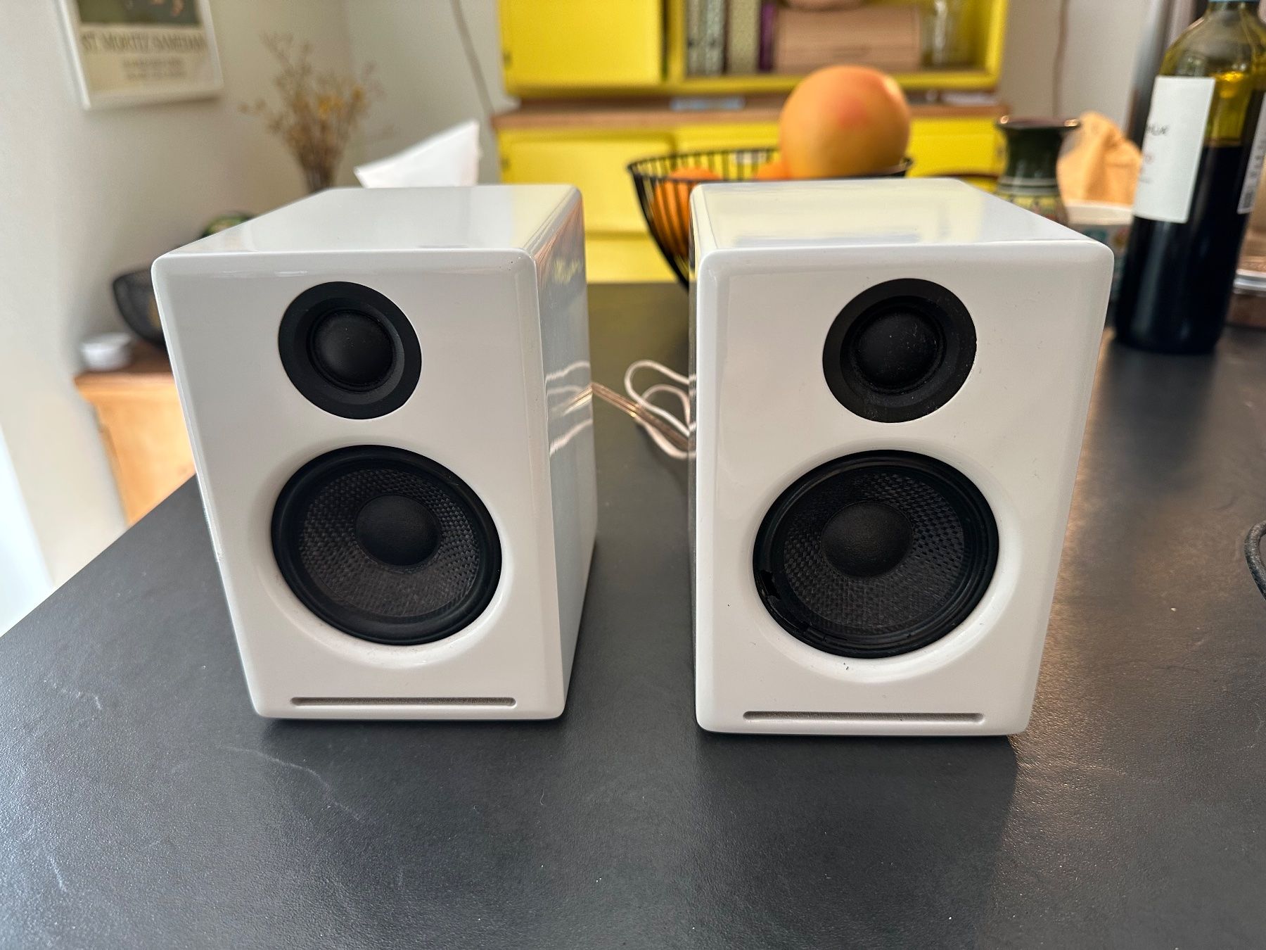 Audioengine Casse acustiche: Audioengine 2 Lautsprecher weiss – Difettoso da Dornach venduto da landjeeger 2