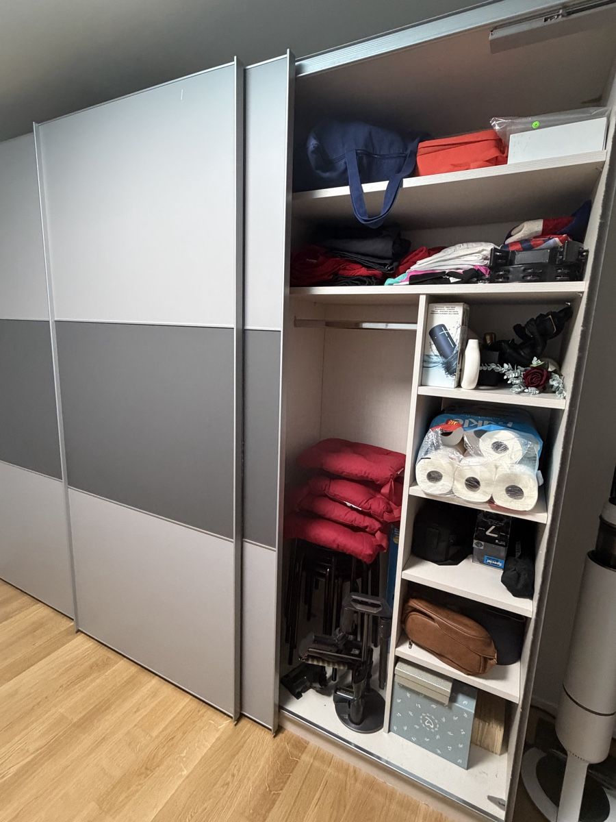 Armadi: grauer Schrank – Usato da Bassersdorf venduto da sof_xgc5 1