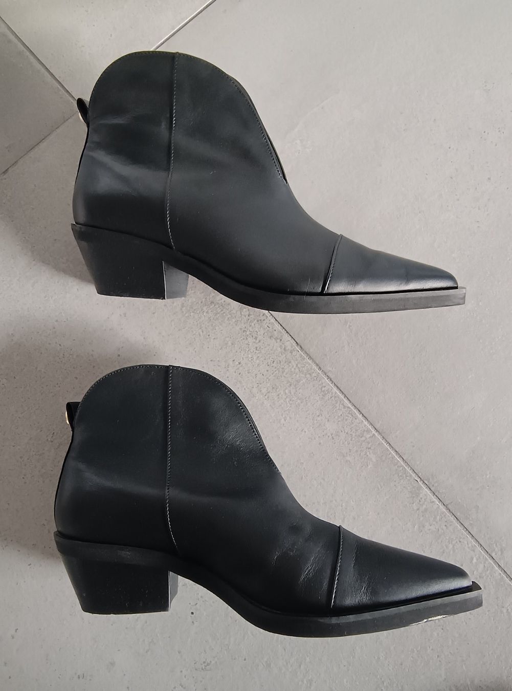 Damenschuhe: Boots bottines pointues Baldowski T38 cuir noir – Neu und originalverpackt aus Genève von Brachiopode 6