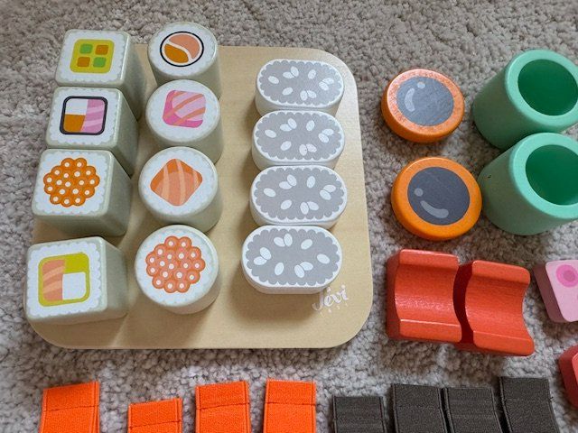 Giocattoli: Holz Sushi Set SEVI – Usato da Uitikon Waldegg venduto da pit_r6q9 3