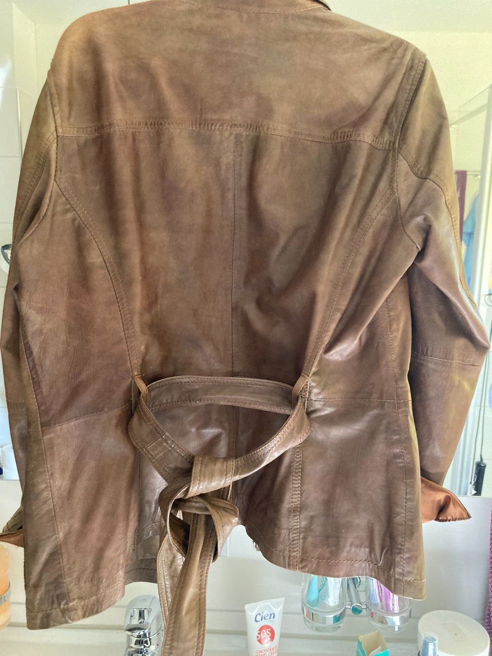 Giacche: Damen-Lederjacke Gr. 38, Rehbraun – Usato da Nebikon venduto da zesette 2