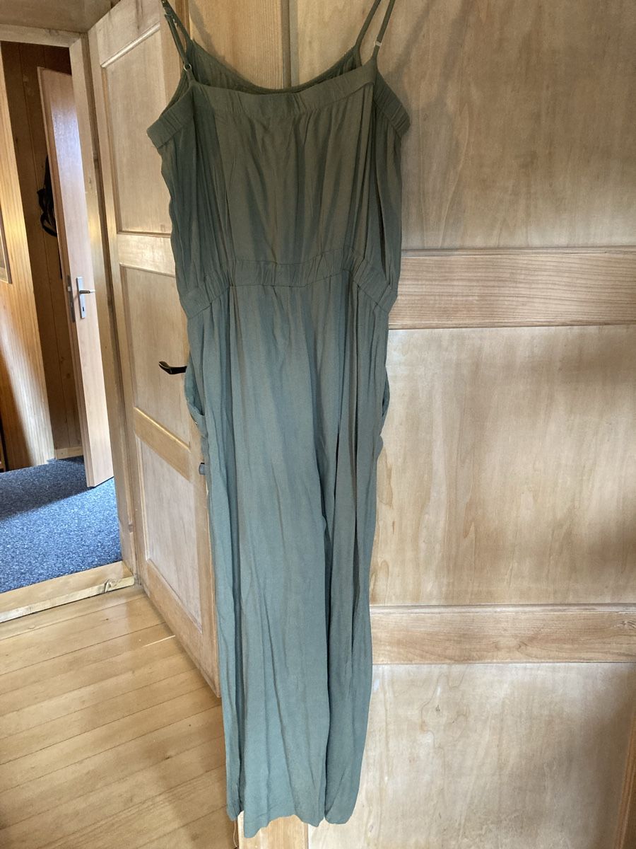 Tute: Jumpsuit Gr. M – Usato da Mülenen venduto da Rapunzel99 2