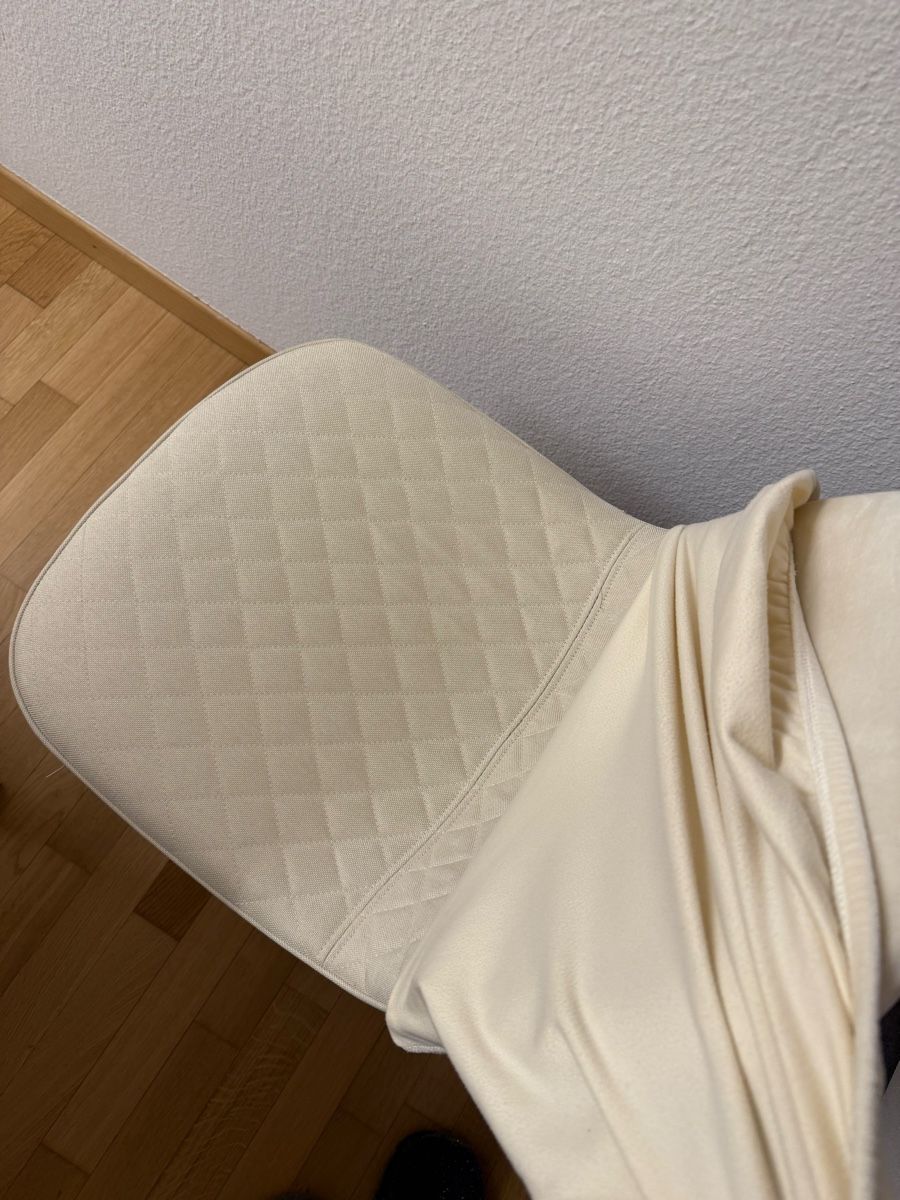 Stühle: Stuhl – Gebraucht aus Wil SG von xrnvani 2