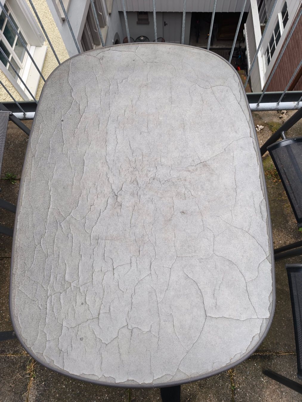 Tavoli: Gartentisch mit 2 Stühlen grau 130x90 cm – Usato da Winterthur venduto da nachtcyr 3