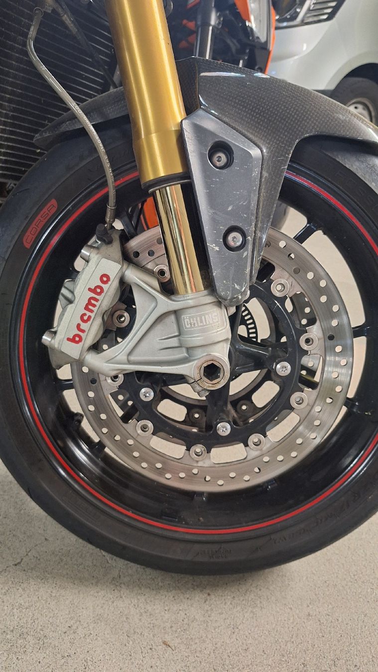 Triumph Strada: Triumph Speed Triple 1050 R – Usato da Winterthur venduto da _Mitschi_ 5