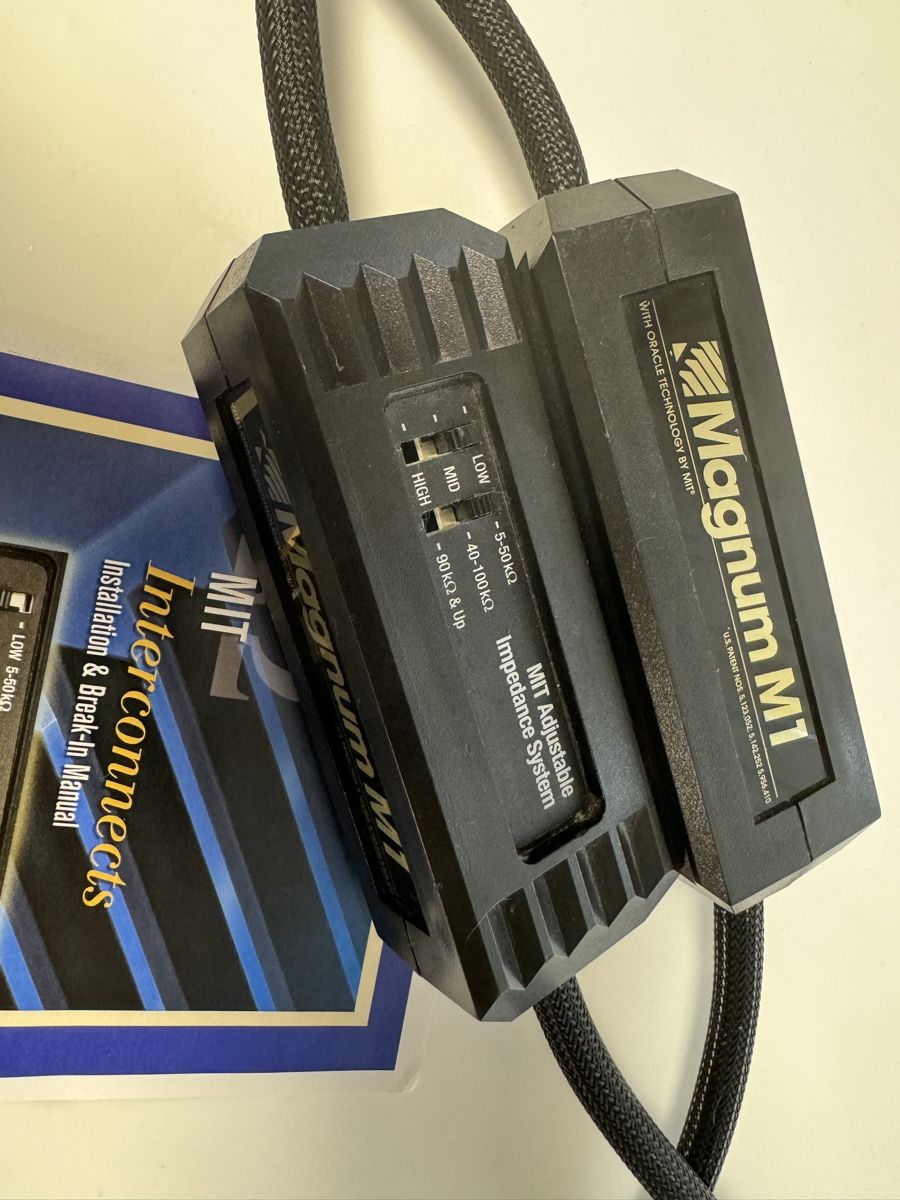 Kabel: MIT Magnum M1 (XLR) Cables 1m – Gebraucht aus Le Châble VS von Loafermattaeus 1