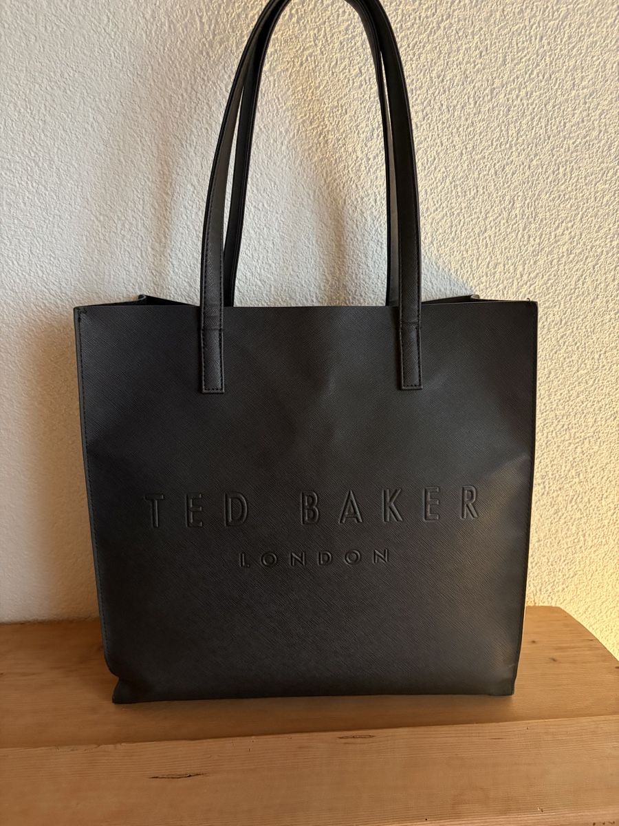 Ted Baker Borse da donna: Ted Baker Tasche – Usato da Rüderswil venduto da dariasophialuisa