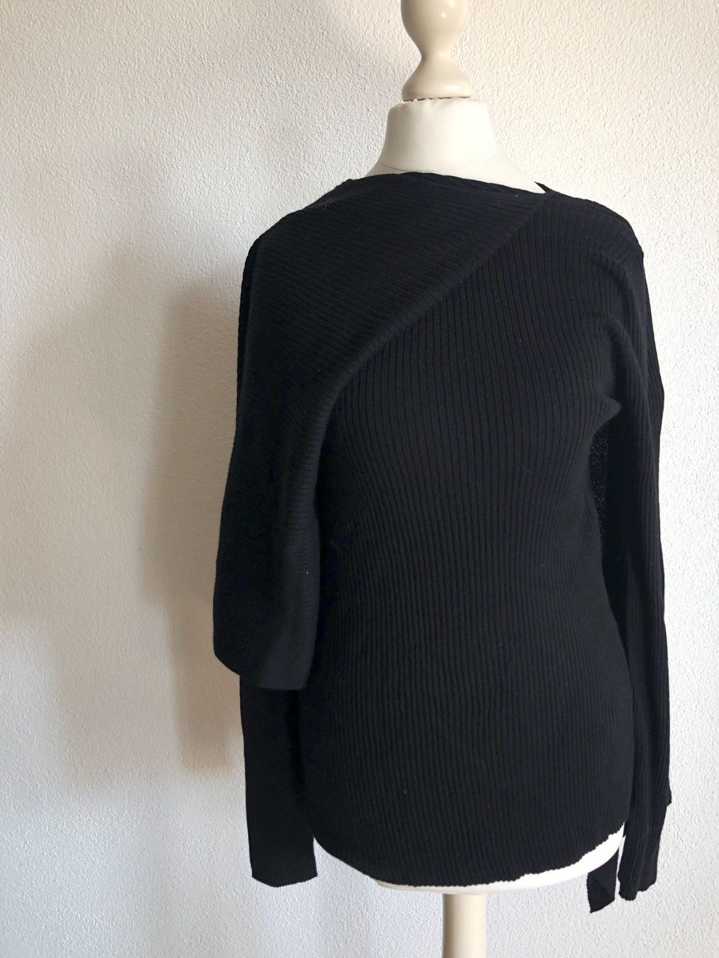 Maglioni & Felpe: Ausgefallener Damenpullover in Gr. 38 – Nuovo (secondo la descrizione) da Luzern venduto da mhbob 2