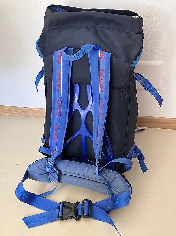 Invicta Rucksäcke: Zaino Invicta Polar – Gebraucht aus Cimo von Curzio83 1