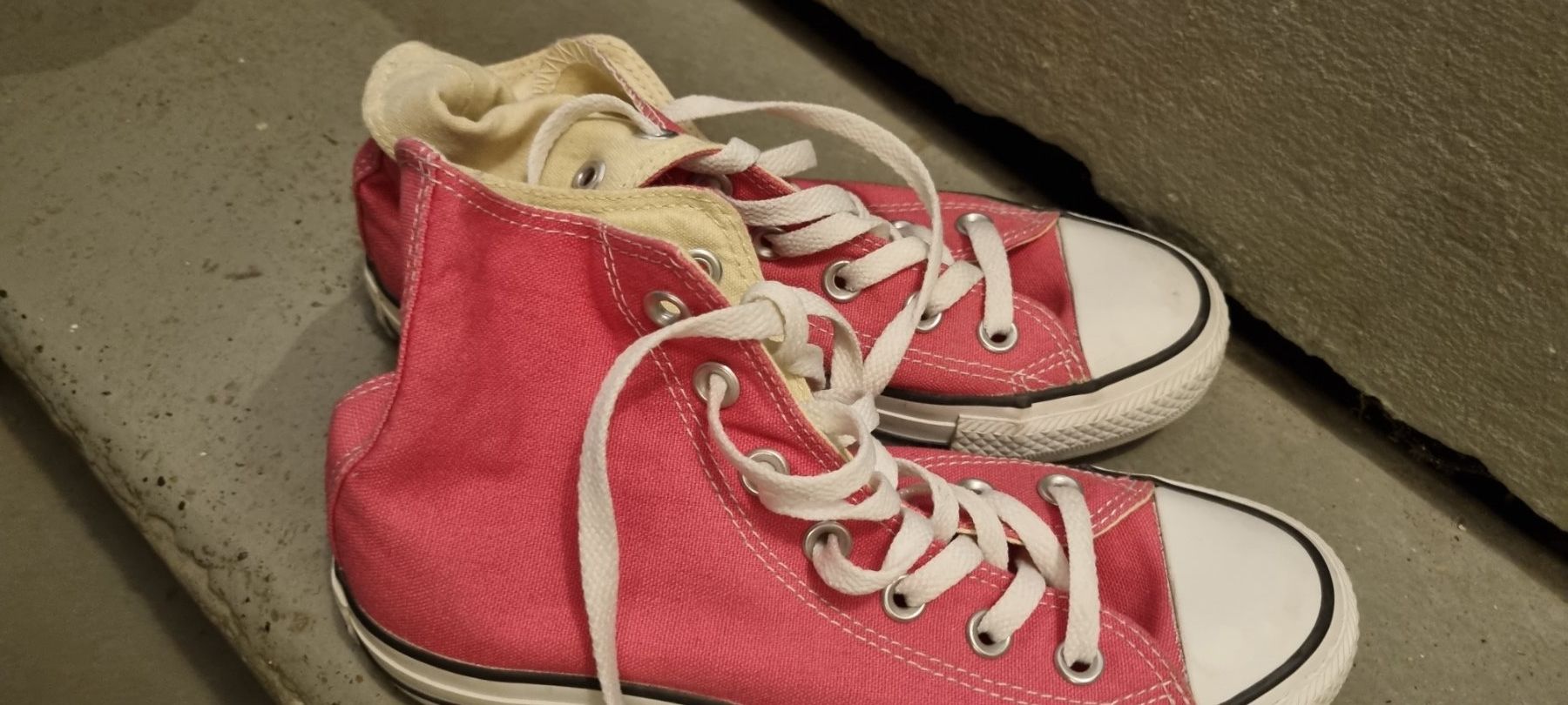 Converse Damenschuhe: Converse Sneaker Gr.36 – Gebraucht aus Embrach von Valday